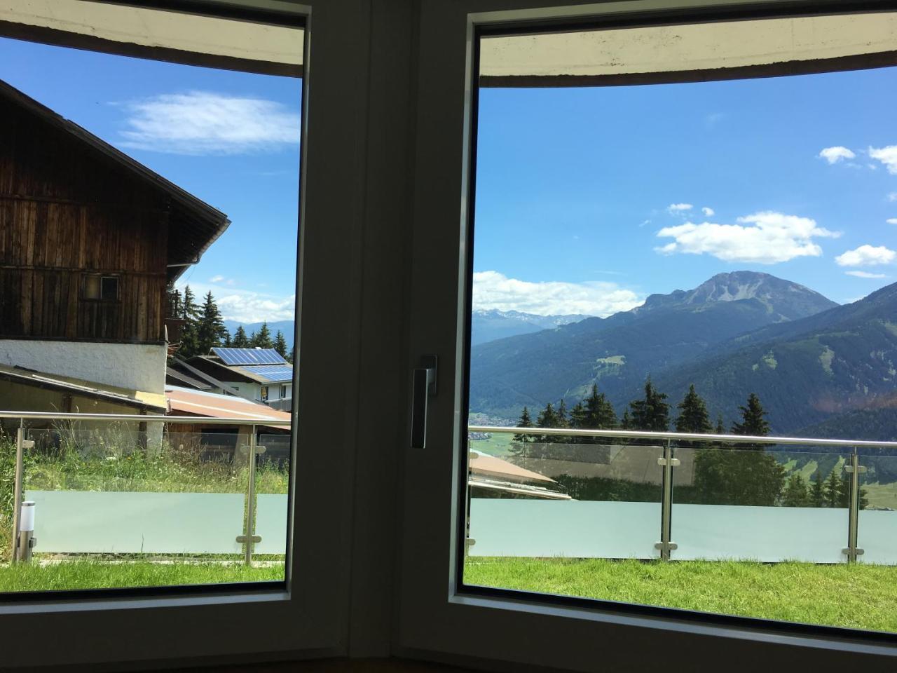Koflers Ferienwohnungen Oberperfuss Bagian luar foto