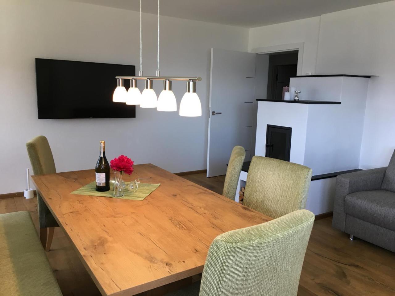 Koflers Ferienwohnungen Oberperfuss Bagian luar foto